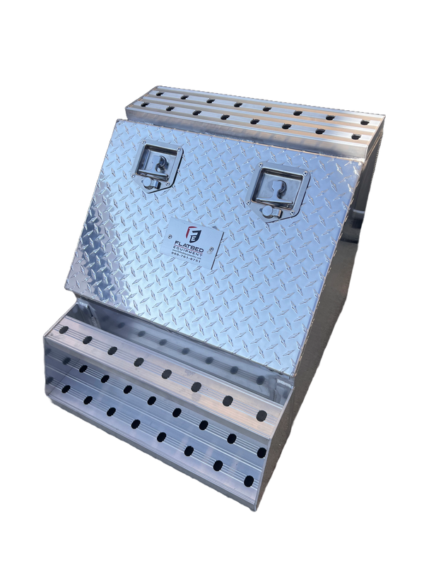 22''x28''x24'' Step Box with Plates – Flatbed Equipment Inc